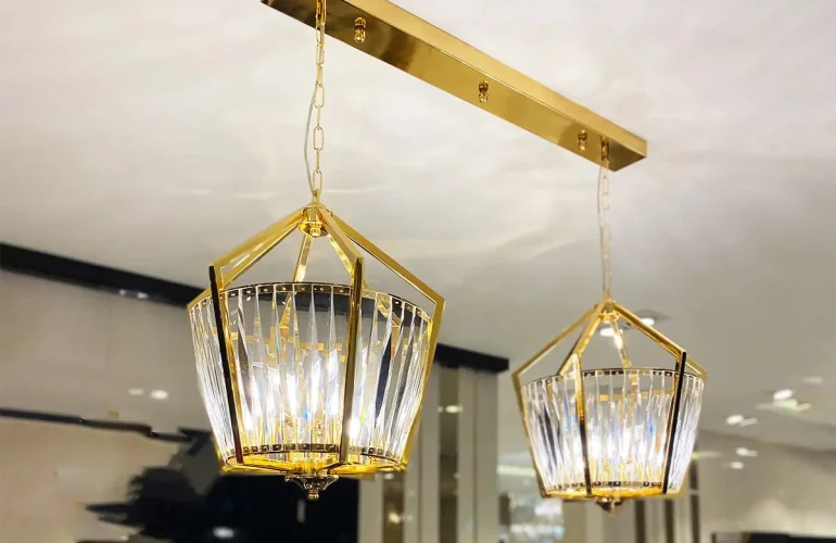 altigen-altin-ikili-fener-avize-masko-istanbul